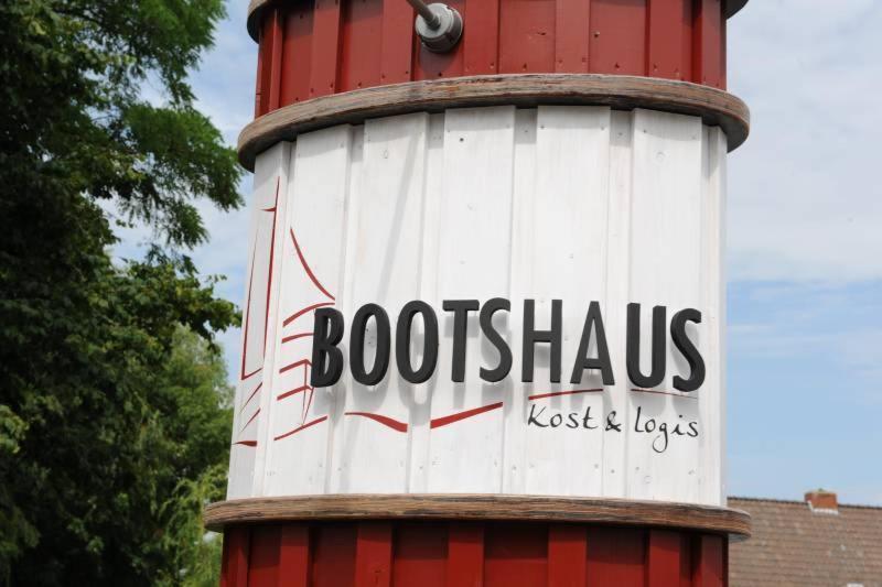 Отель Bootshaus Bedekaspel Экстерьер фото